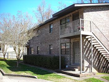 Chapel Row Apartments in Auburn, Alabama
